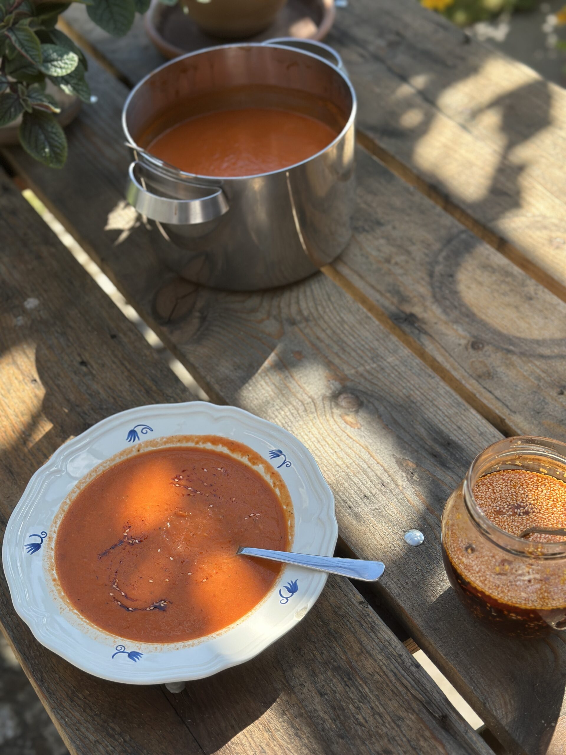 zupa aztecka zaserwowana