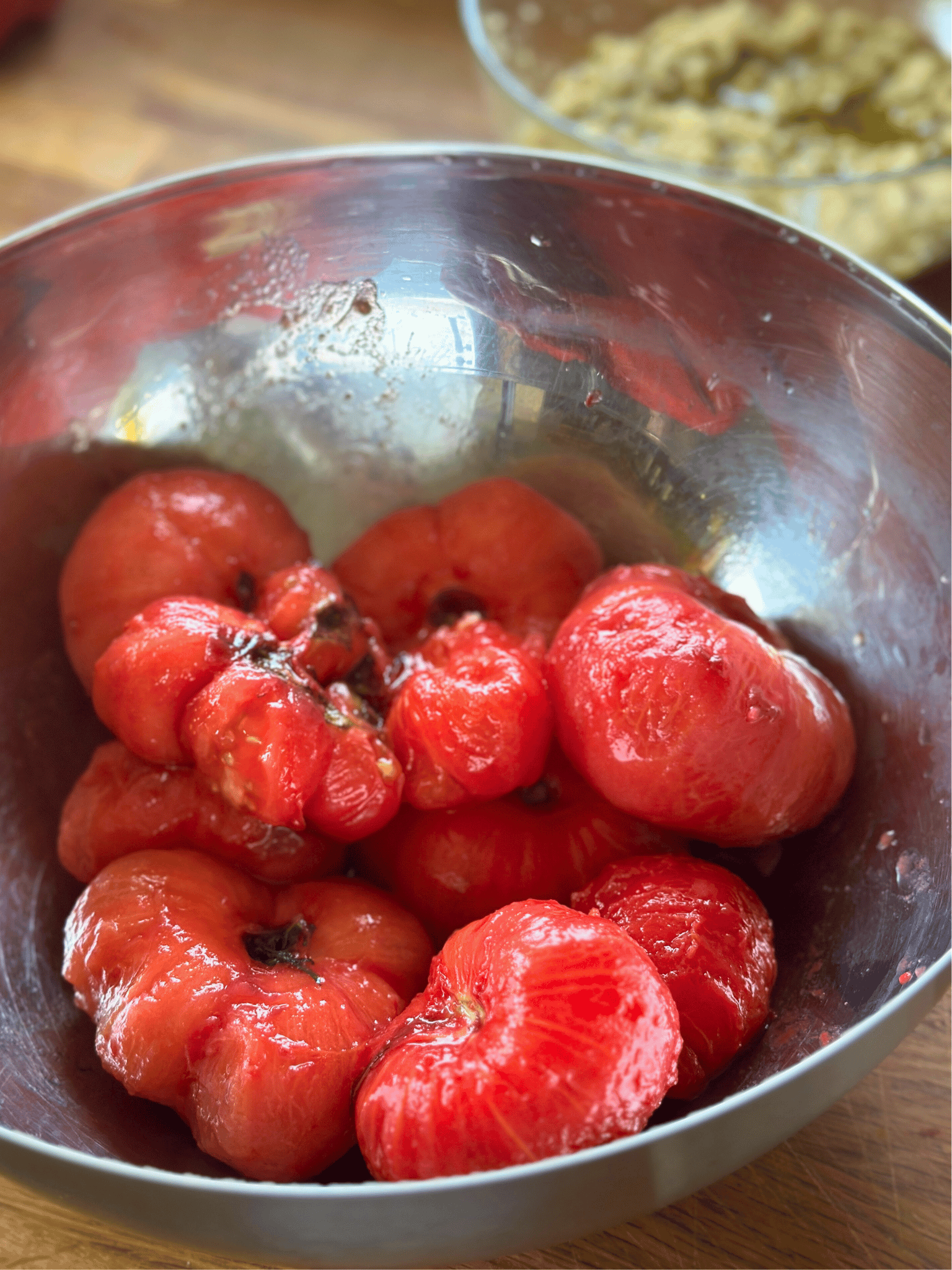 parzenie i obieranie pomidorow