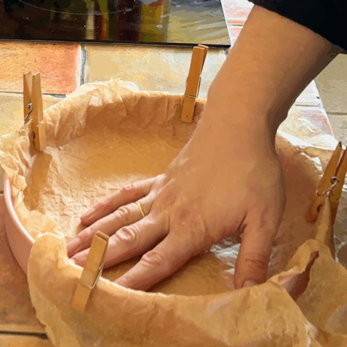 brownie czekoladowe wykładamy foremkę