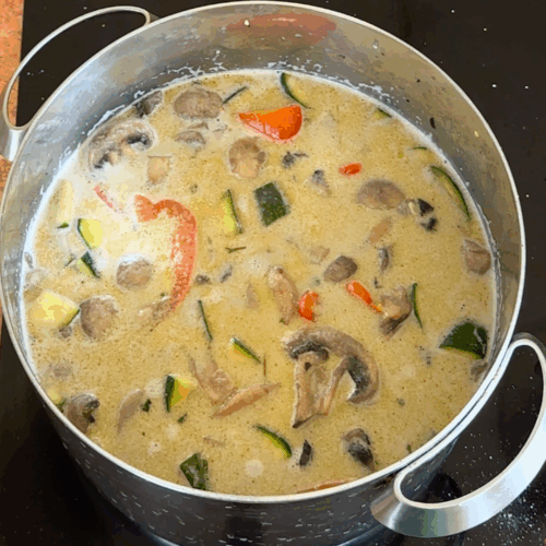 dodajemy pastę tom kha