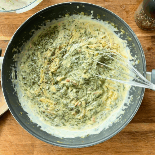 dodajemy ser żółty do masy