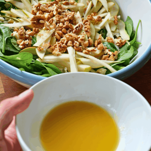 sałatka z gruszką dressing