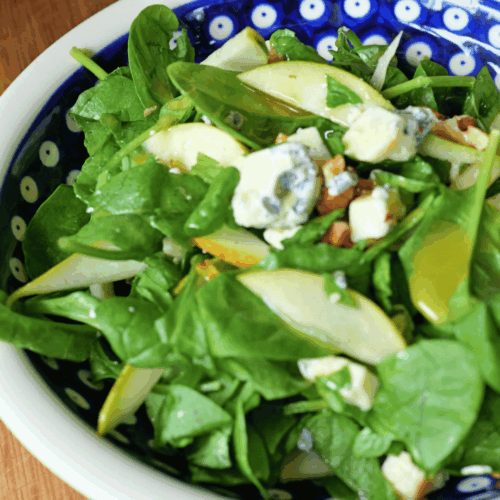 sałatka z gruszką podajemy