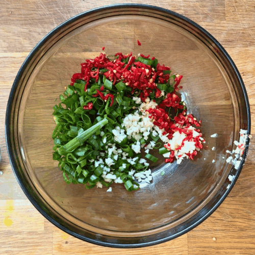 szczypiorek czosnek chili