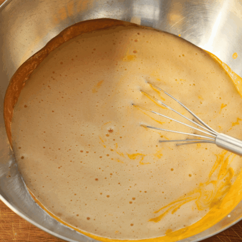 tarta dyniowa mieszamy masę jajeczno dyniową