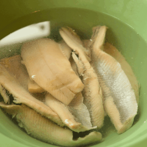 śledzie w sosie musztardowym moczenie śledzi