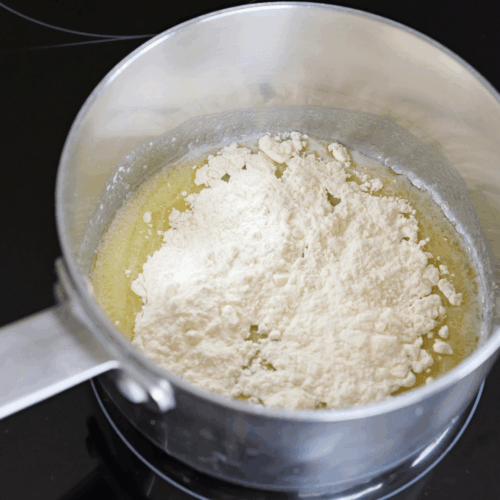 przepis na sos beszamelowy dodane mąki