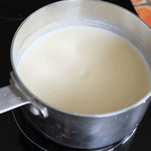 przepis na sos beszamelowy dodanie mleka